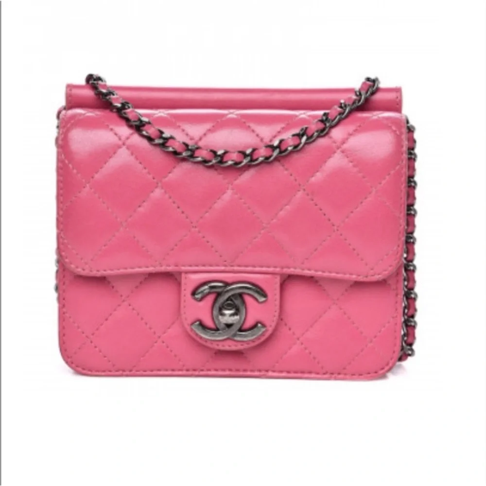 Authentic CHANEL Lambskin Quilted Mini Crossing Flap Pink